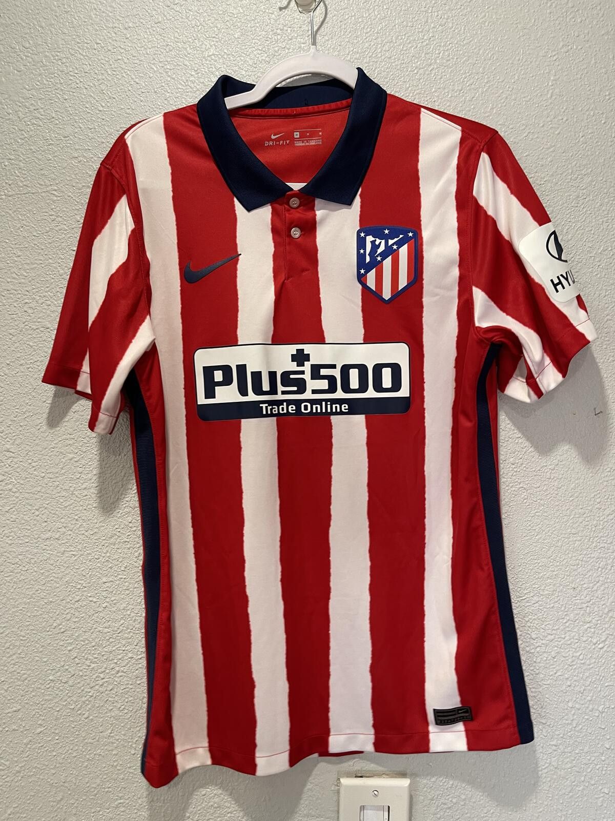 Nike Nike Atletico Madrid 2021-2022 Home Soccer Jersey Medium Size US M / EU 48-50 / 2 - 1 Thumbnail