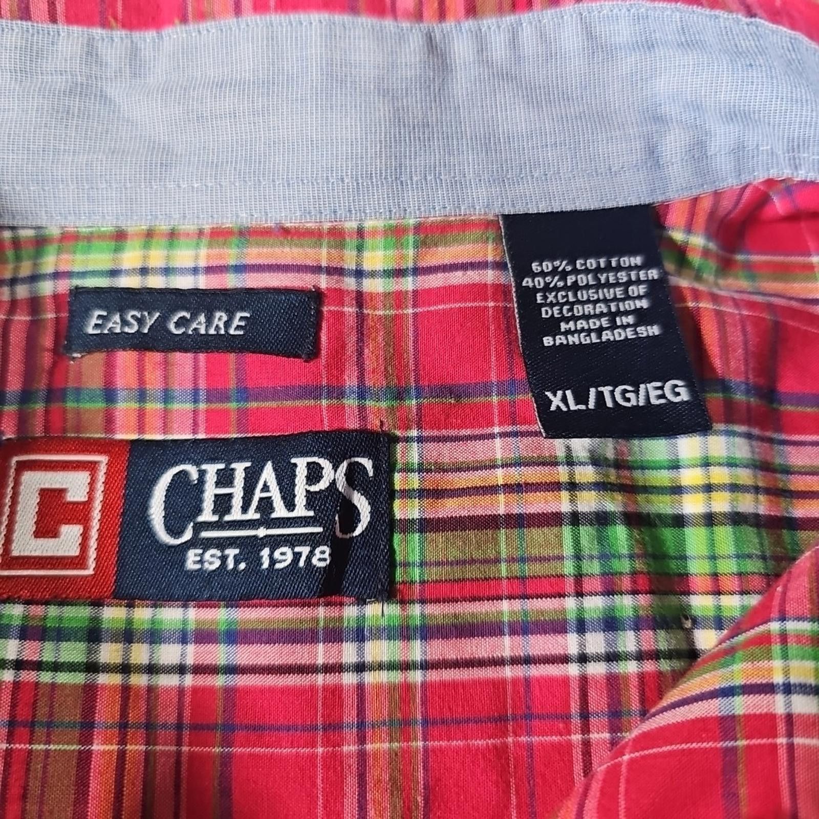 Chaps Chaps EasyCare XL ShortSleeve Button Down Embroidered Pocket Size US XL / EU 56 / 4 - 4 Thumbnail