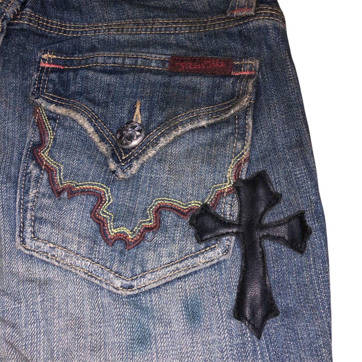 Designer × Japanese Brand × Miss Me Vintage Miss Me Denim Jeans Leather Cross Patches Size 28" / US 6 / IT 42 - 14 Thumbnail