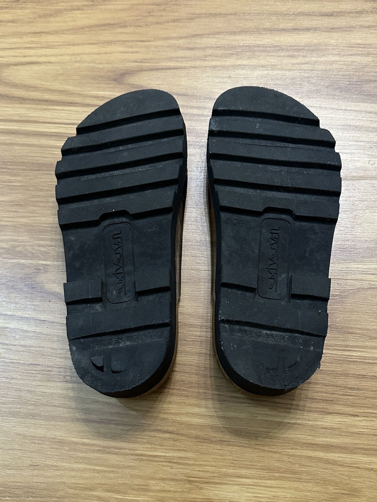Sixty Sixty-Seven Made in Spain Leather Sandal Size US 6 / IT 36 - 13 Thumbnail