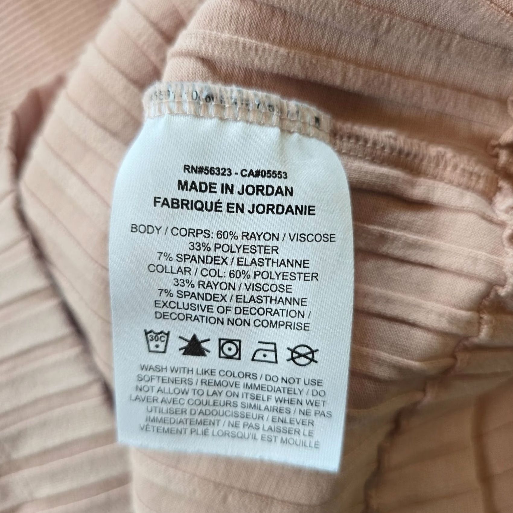 Nike Nike Top Womens Size Small Pink Ribbed Knit Yoga Collared Stretch Casual Capsule Shirt Women Small Pink Ribbed Knit Nike Top Yoga Casual Capsule Size S / US 4 / IT 40 - 7 Thumbnail