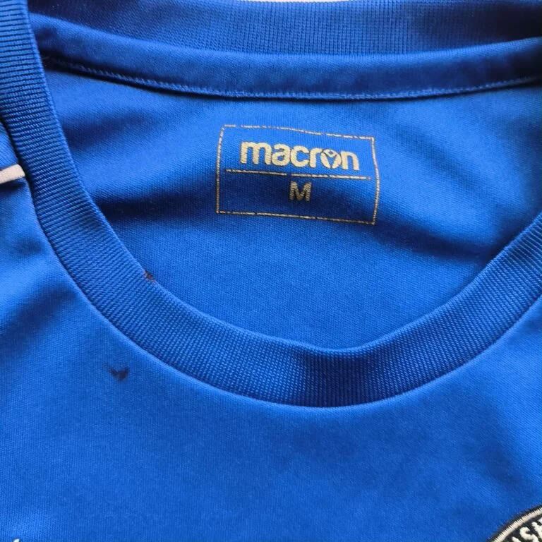 Macron Rushden & Diamonds Macron training football jersey size M Size US M / EU 48-50 / 2 - 4 Thumbnail