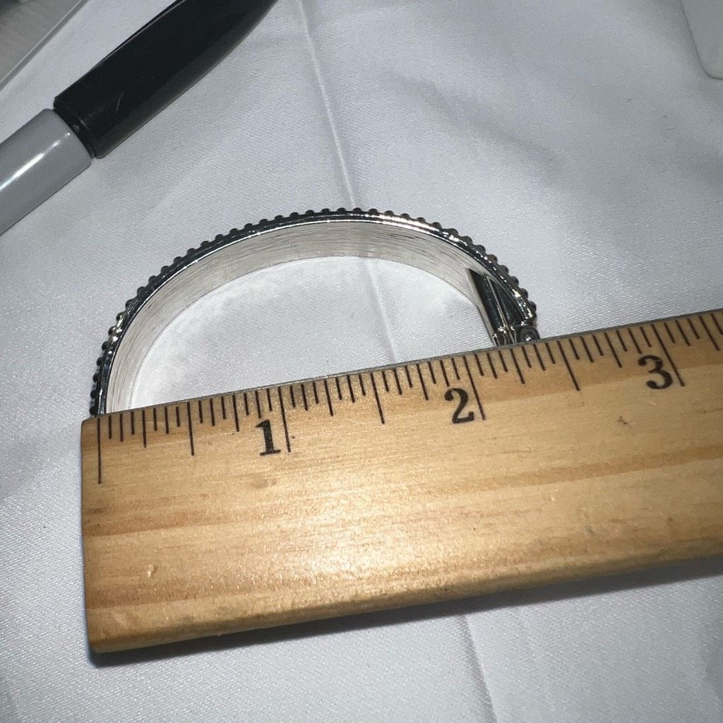 Vintage Vintage Purple Enameled Hinged Cuff Bracelet Size ONE SIZE - 5 Thumbnail