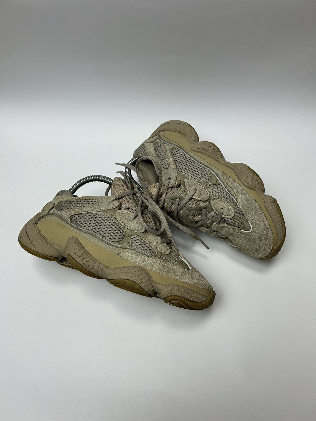 Adidas × Kanye West Adidas Yeezy 500 Blush Tan Beige Lightly Worn size 36 Size US 5 / EU 37 - 2 Thumbnail
