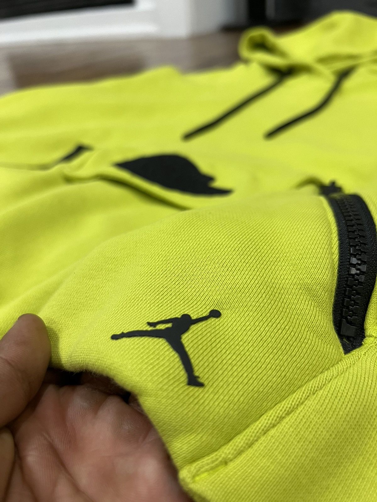 Jordan Brand × Vintage Vintage Air Jordan Hoodie Size US M / EU 48-50 / 2 - 6 Thumbnail