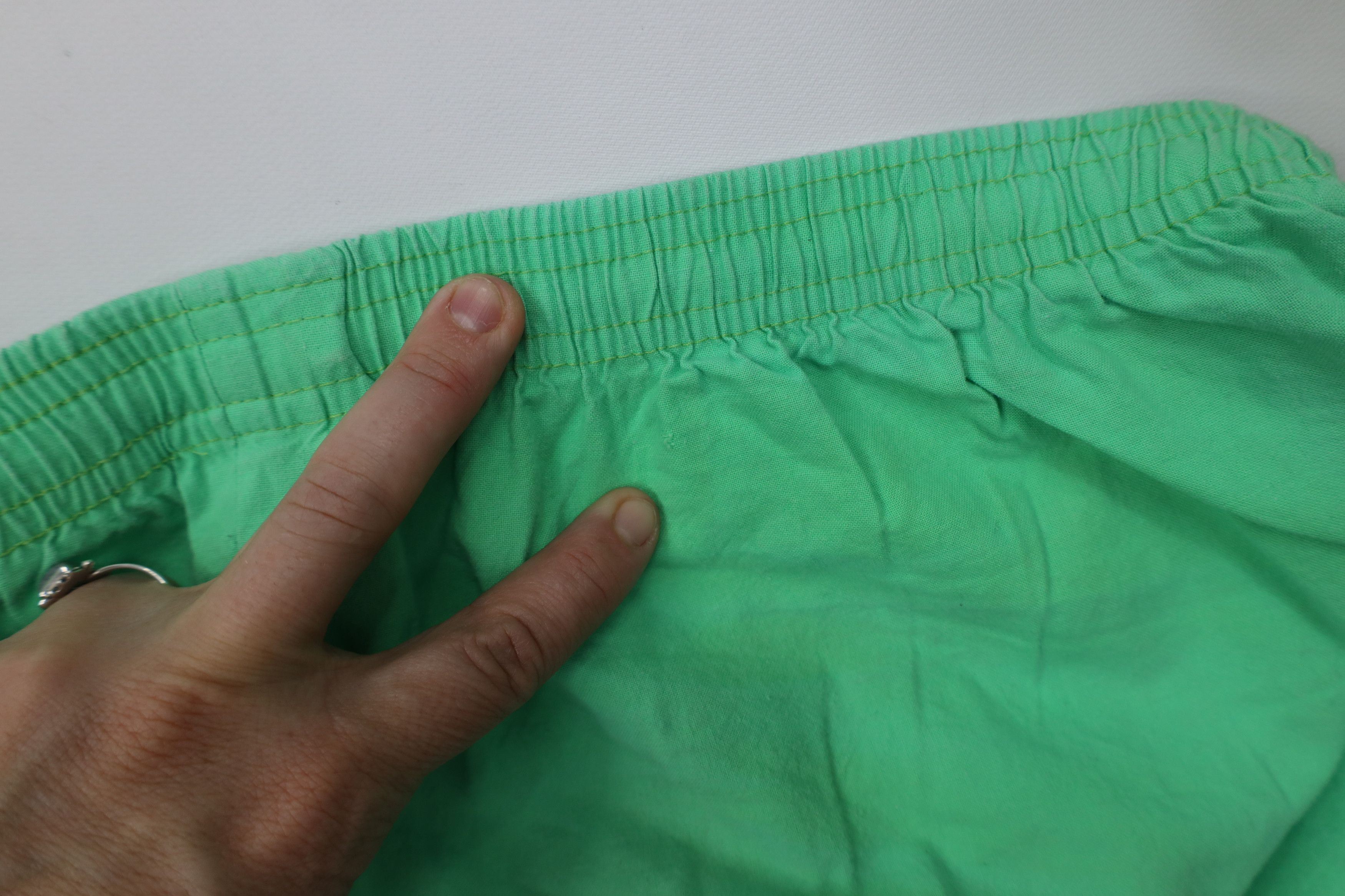Vintage Vintage 80s 90s Streetwear Skateboard Shorts Capris USA Size US 34 / EU 50 - 13 Thumbnail