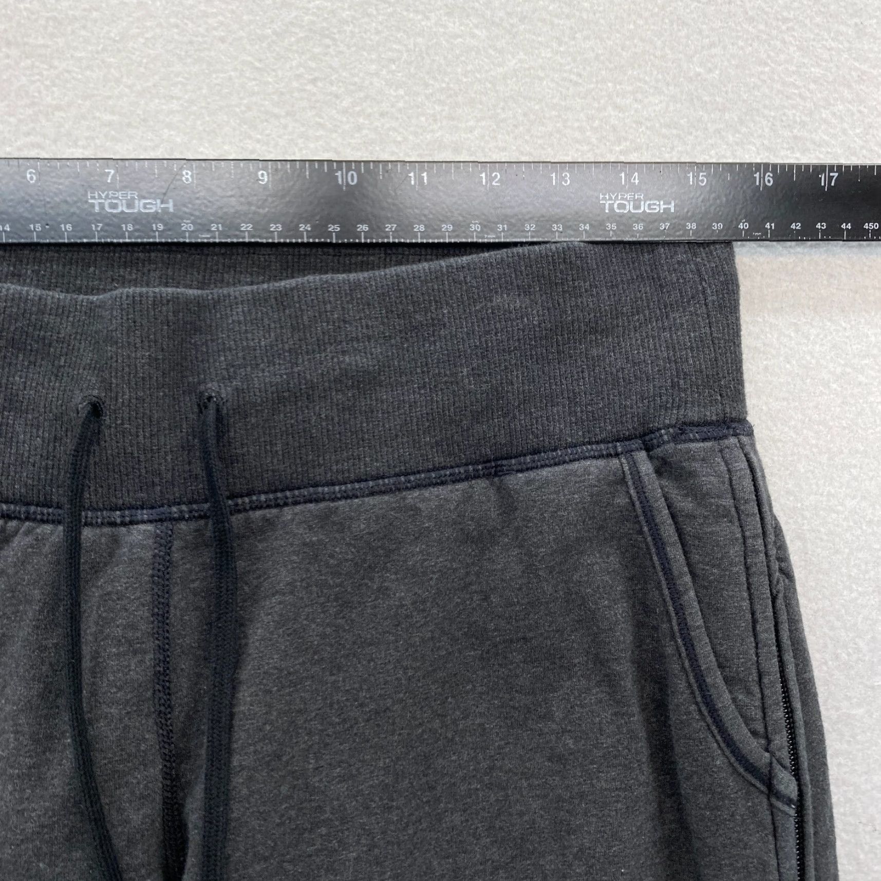 Lululemon Lululemon No Sweat Jogger Sweatpants Women 8 Gray Stretch Drawstring Side Zip Jogger Pants Regular Inseam 27 in Black? Gray Size 30" / US 8 / IT 44 - 6 Thumbnail