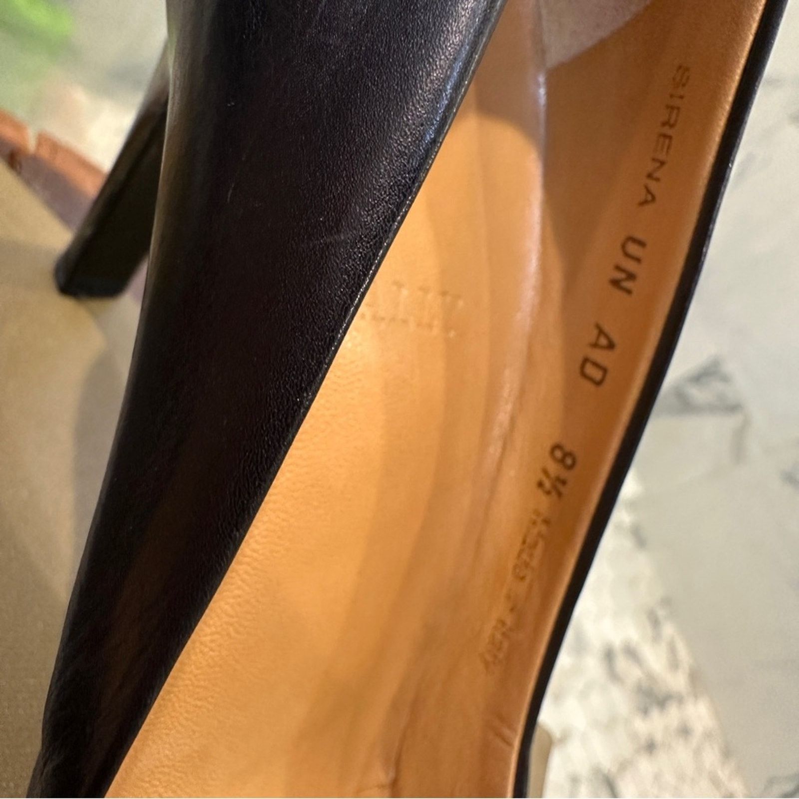 Bally Bally | Sirena | 8.5 | Black Classic Round Toe Pumps Heels Size US 8.5 / IT 38.5 - 8 Thumbnail