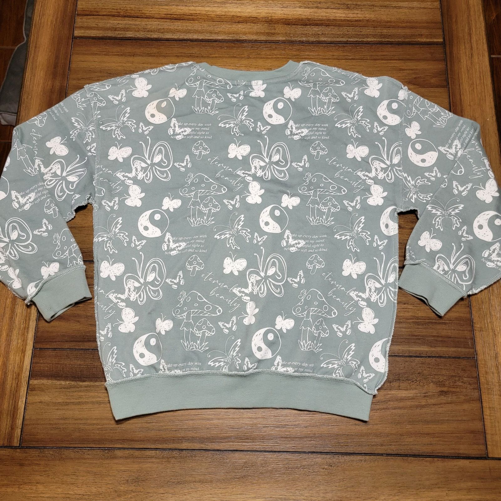 Forever 21 Forever 21 LS Sweatshirt Boho - Adult Med (Kids 13/14) Size M / US 6-8 / IT 42-44 - 3 Thumbnail