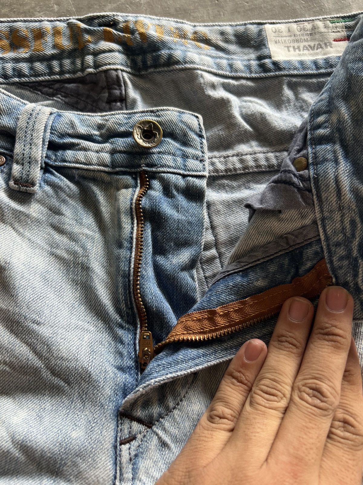 Diesel distressed diesel industry denim splatter bleach sick washed Size US 33 - 4 Thumbnail