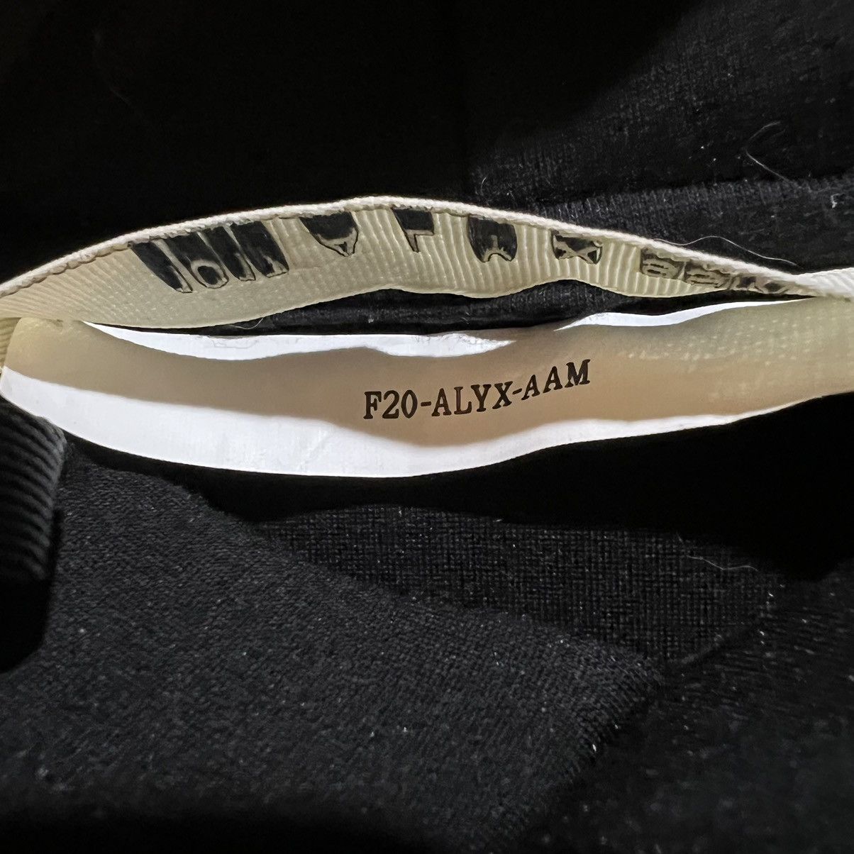 1017 ALYX 9SM 1017 ALYX 9SM Black Rollercoaster Buckle Pullover Hoodie Size US L / EU 52-54 / 3 - 13 Thumbnail