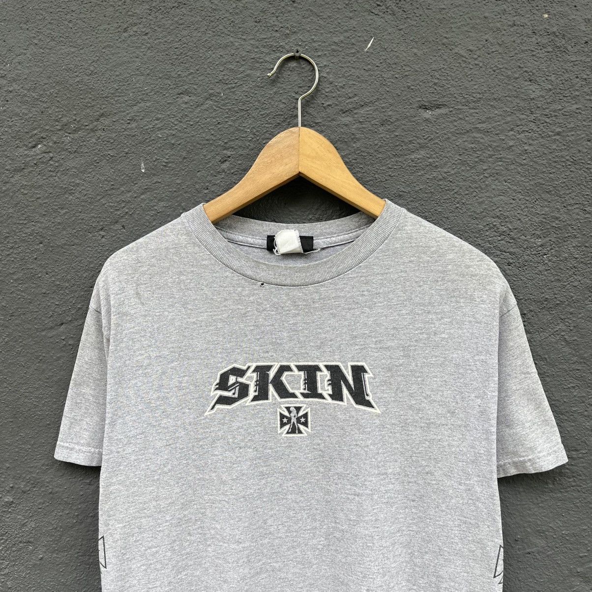 Hook-Ups Thrashed Vintage Skin Industries Skateboard Brand Tee Size US M / EU 48-50 / 2 - 6 Thumbnail