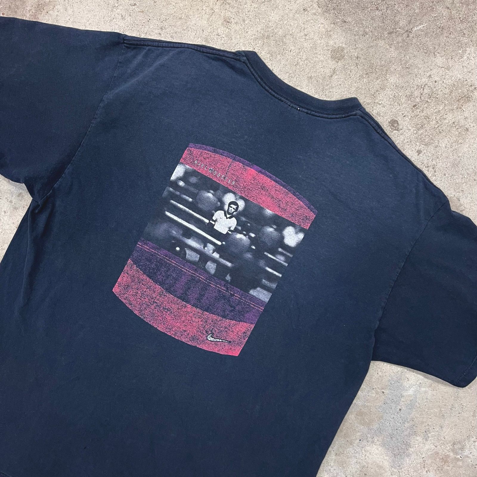 Nike × Vintage Vintage Nike Soccer Foosball Players Faded Black T Shirt L Size US L / EU 52-54 / 3 - 7 Thumbnail