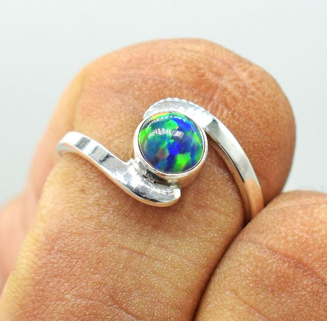 Handmade Fire Opal 925 Silver Ring: Cabochon Gemstone Ring for Women Size ONE SIZE - 2 Thumbnail
