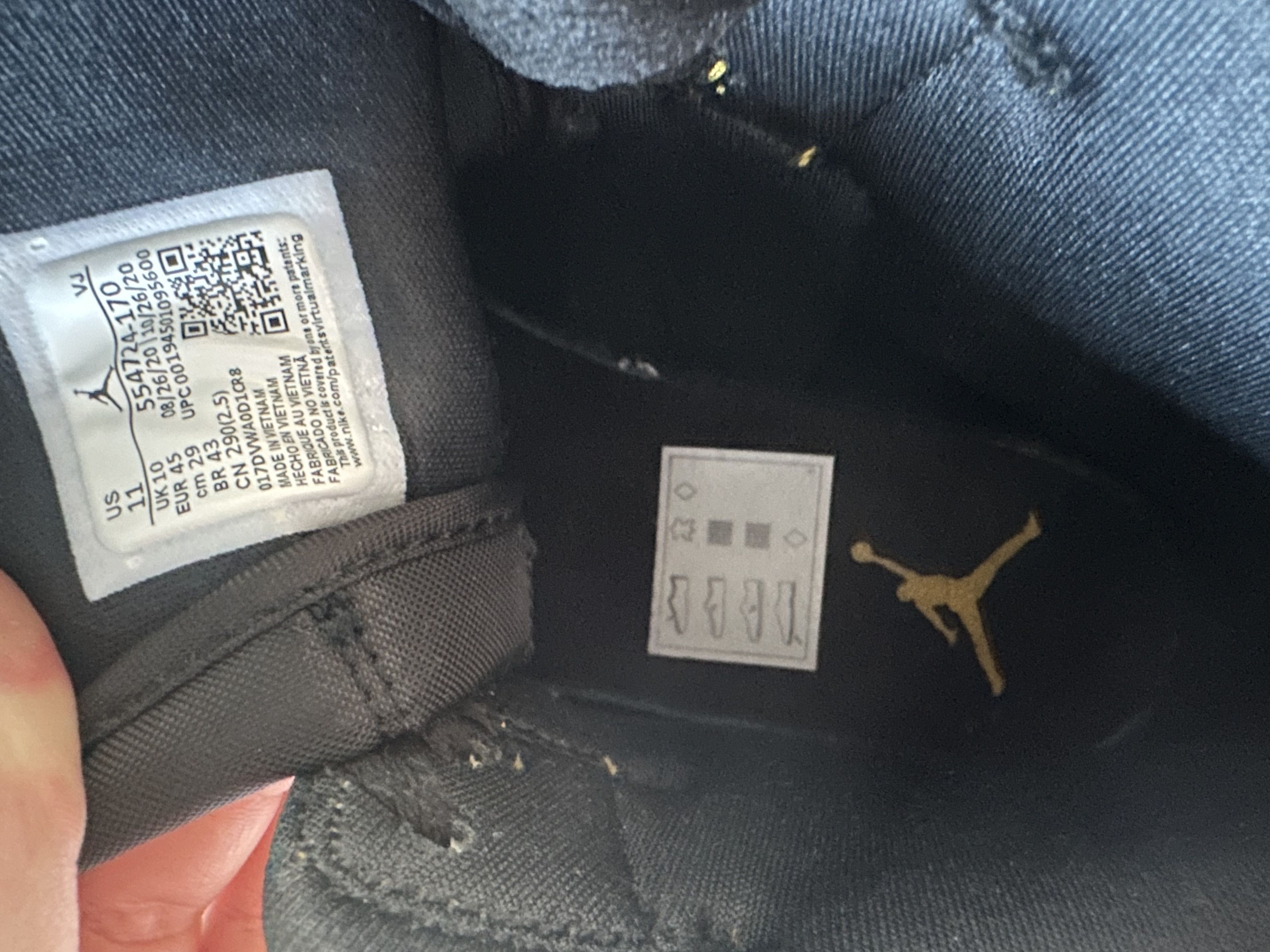 Nike Jordan 1 University Gold UK10 / US11 Size US 11 / EU 44 - 9 Thumbnail