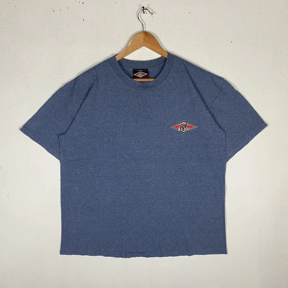 Vintage Vintage 90's BEAR SURFBOARDS Big Graphic Surf Tee Size US L / EU 52-54 / 3 - 4 Thumbnail