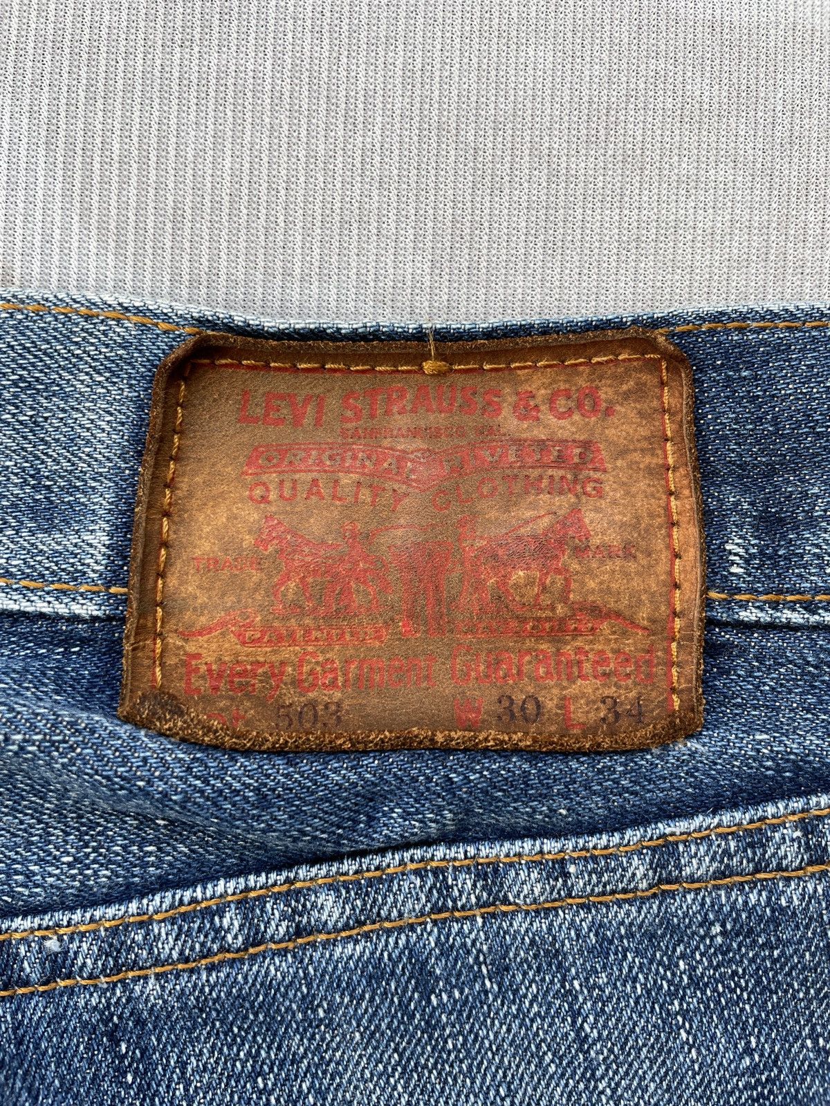 Levi's Vintage Levis 503 Straight Jeans (LG130) Size US 29 - 11 Thumbnail