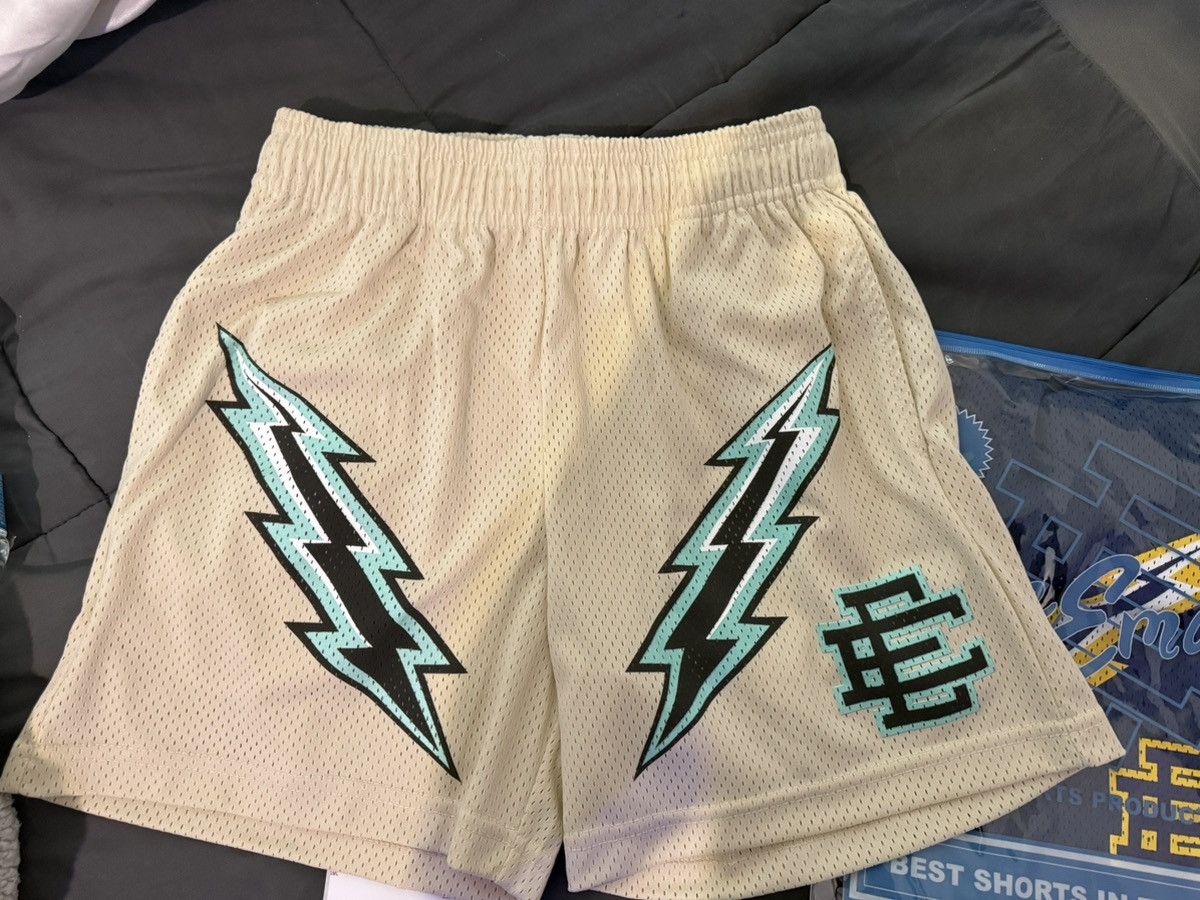 Eric Emanuel EE Basic Short - BOLTS (Beige/Black/Teal & White) Size US 28 / EU 44 - 3 Thumbnail