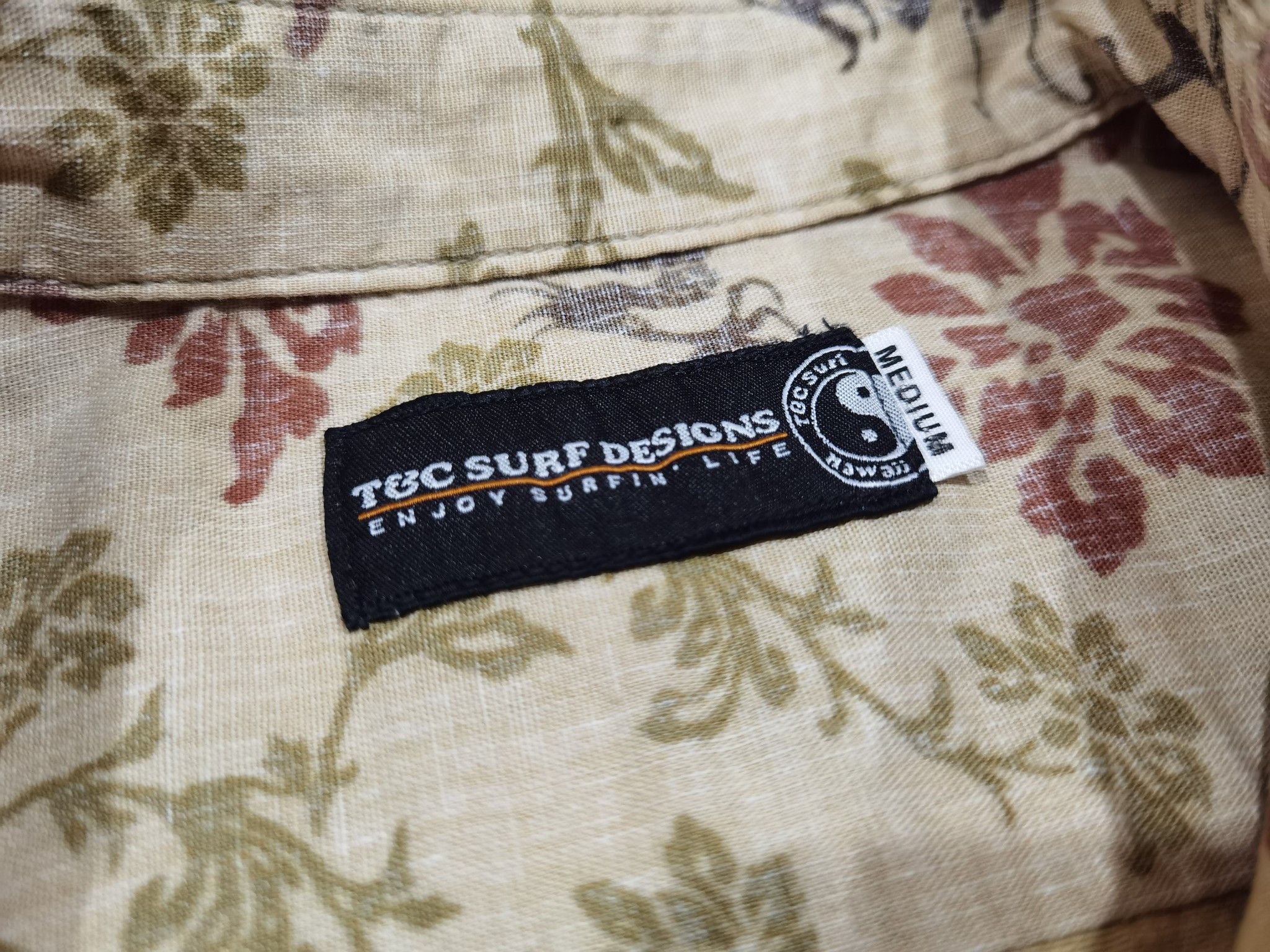 Japanese Brand T&C surf designs full print dragon linen S 7067 Size US S / EU 44-46 / 1 - 3 Thumbnail