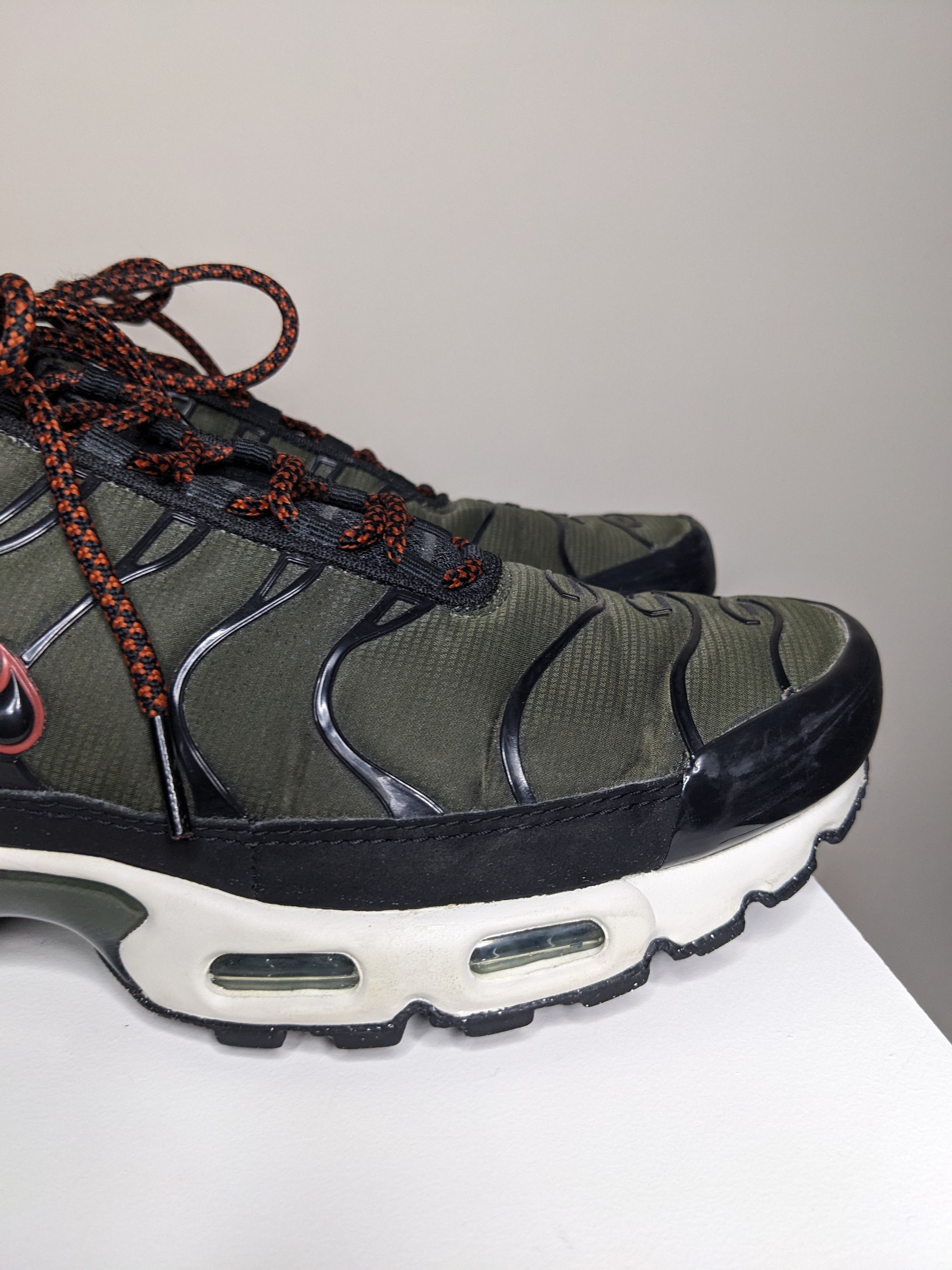 Nike Nike Air Max Plus Mens Sz 10 Cargo Khaki Phantom FB9722-300 Size US 10 / EU 43 - 3 Thumbnail