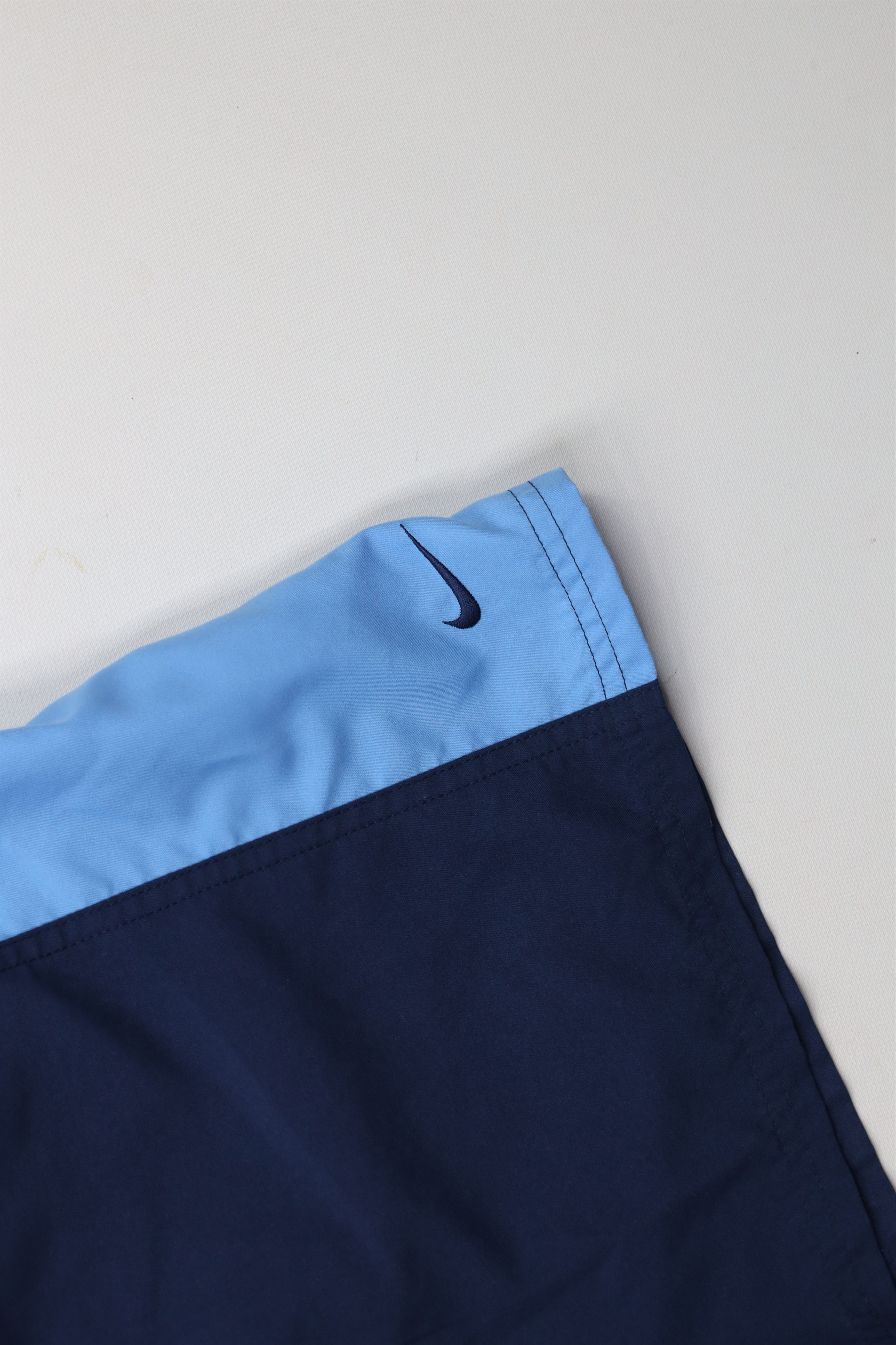 Nike × Vintage Vintage Nike Block Travis Scott Mini Swoosh Lined Shorts Size US 32 / EU 48 - 5 Thumbnail