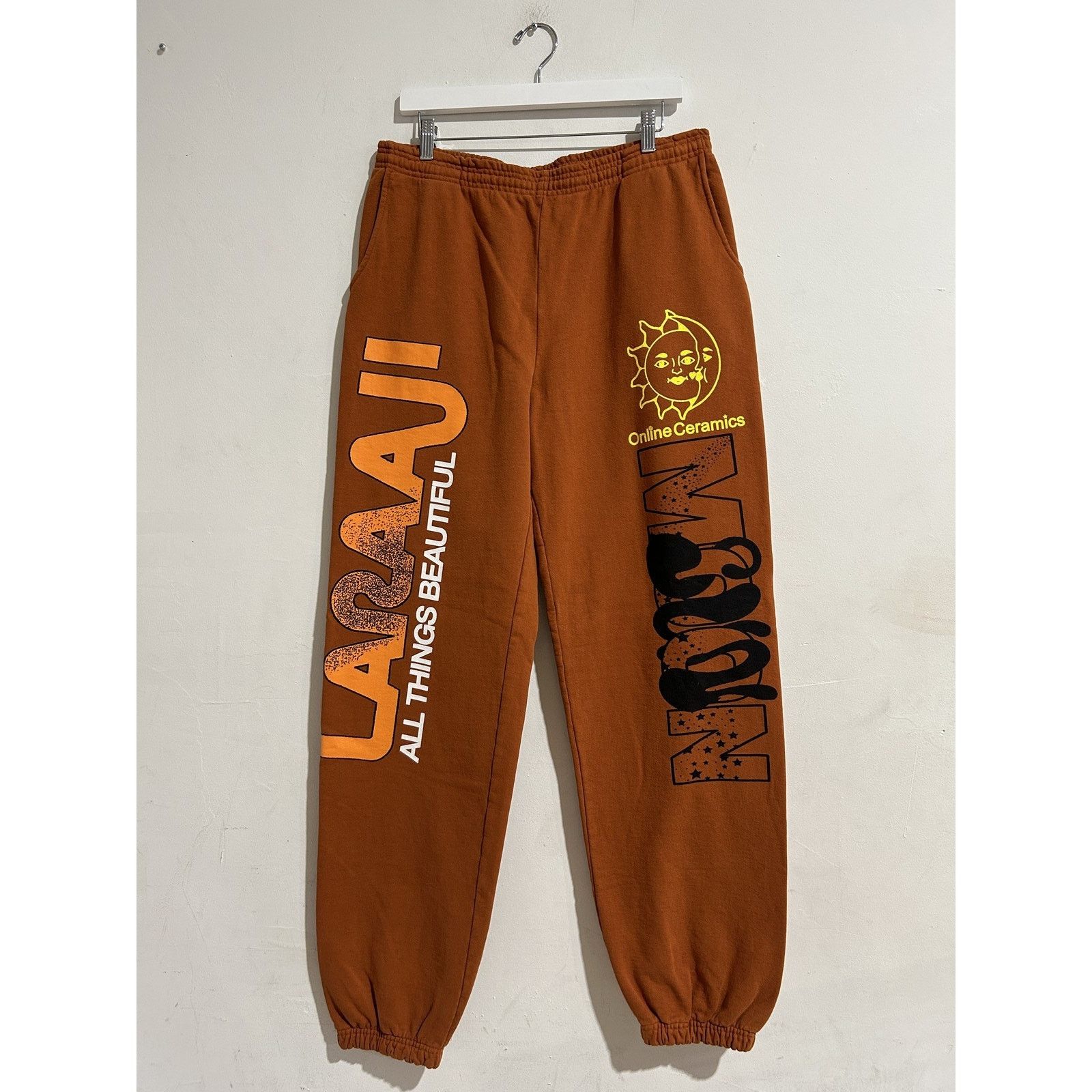 Online Ceramics ONLINE CERAMICS ORANGE LARAAJI SWEATPANT SIZE XXL PREOWNED Size US 36 / EU 52 - 1 Thumbnail
