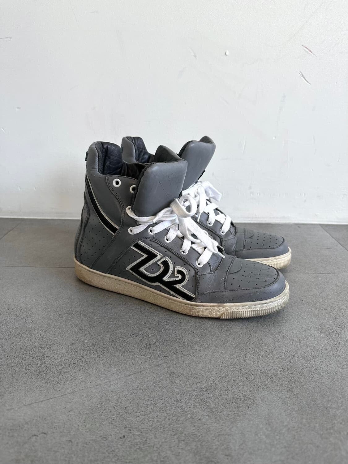 Dsquared2 DSquared Vintage Vegas Fashion Sneakers Size US 8 / EU 41 - 1 Thumbnail