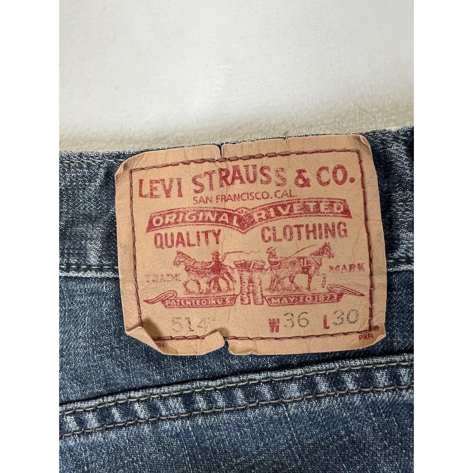 Levi's Levi's 514 Blue Denim Jeans Size 36x30 Slim Straight Dark Wa Size US 36 / EU 52 - 6 Thumbnail