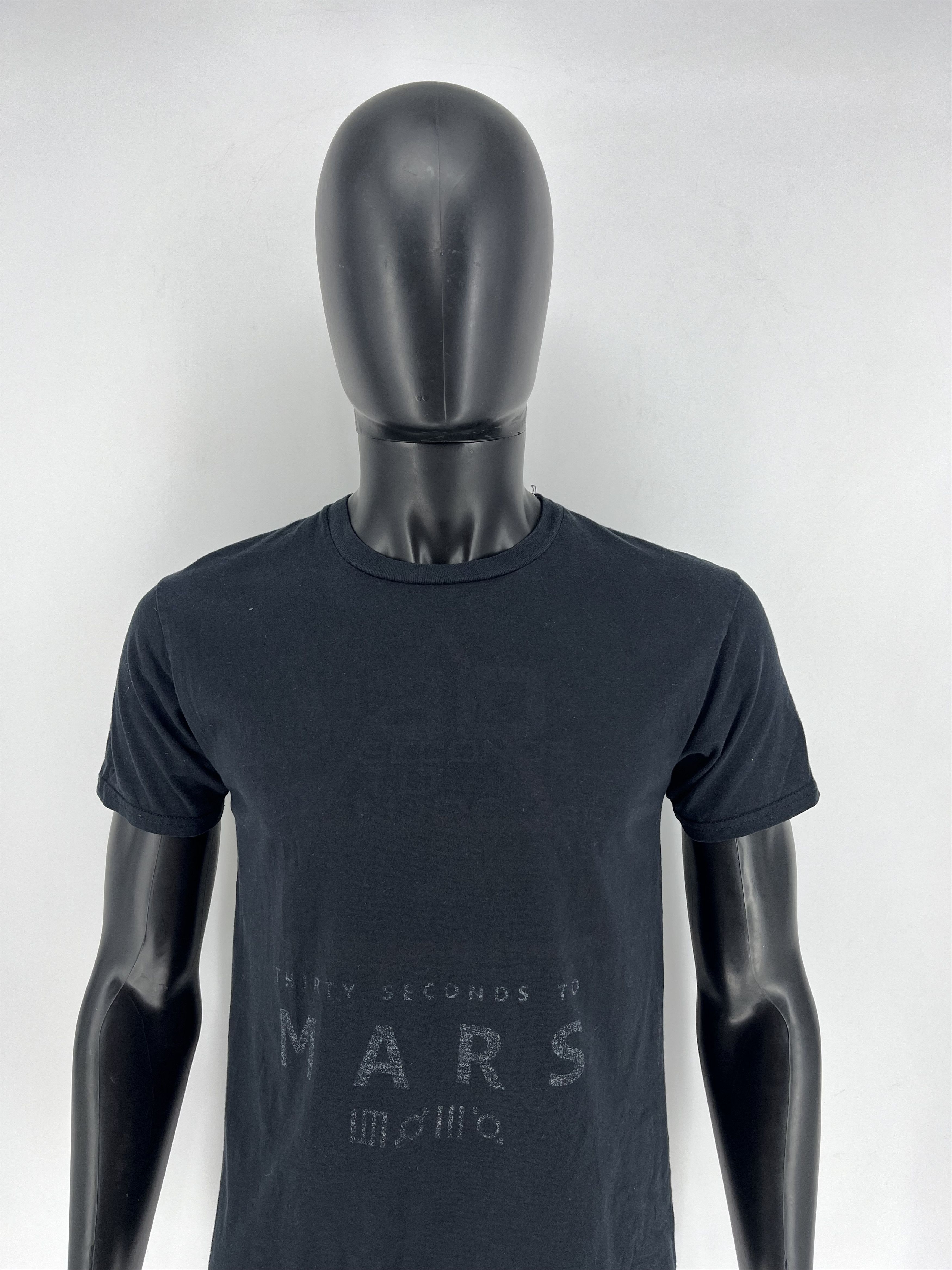 Band Tees × Vintage Vintage Y2K Thirty Seconds To Mars band tee Big Logo size M Size US M / EU 48-50 / 2 - 1 Thumbnail