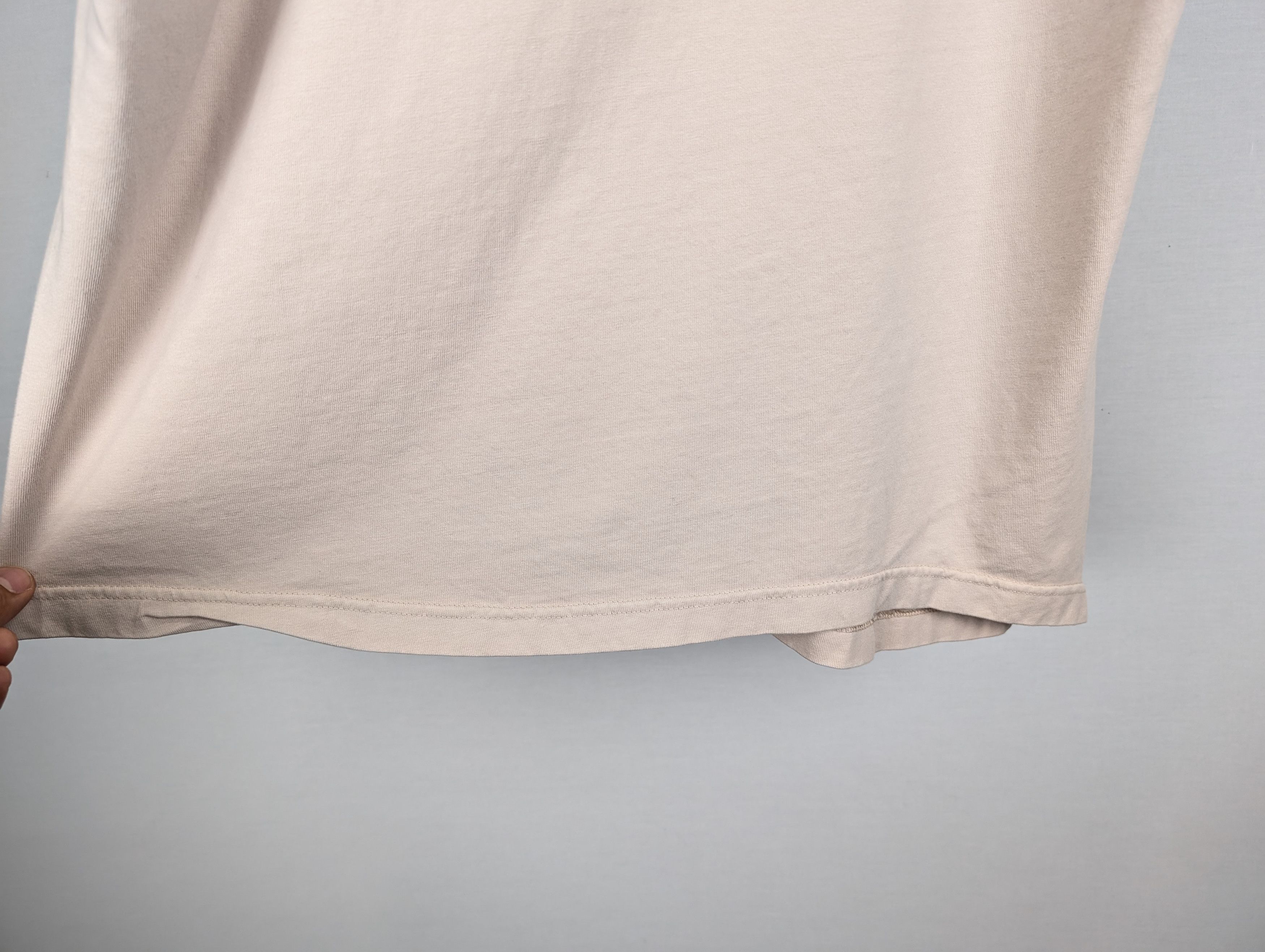 Balenciaga o1rshd1 Q:2 / Vintage Unity Stretched Out T-Shirt Beige Size US M / EU 48-50 / 2 - 11 Thumbnail