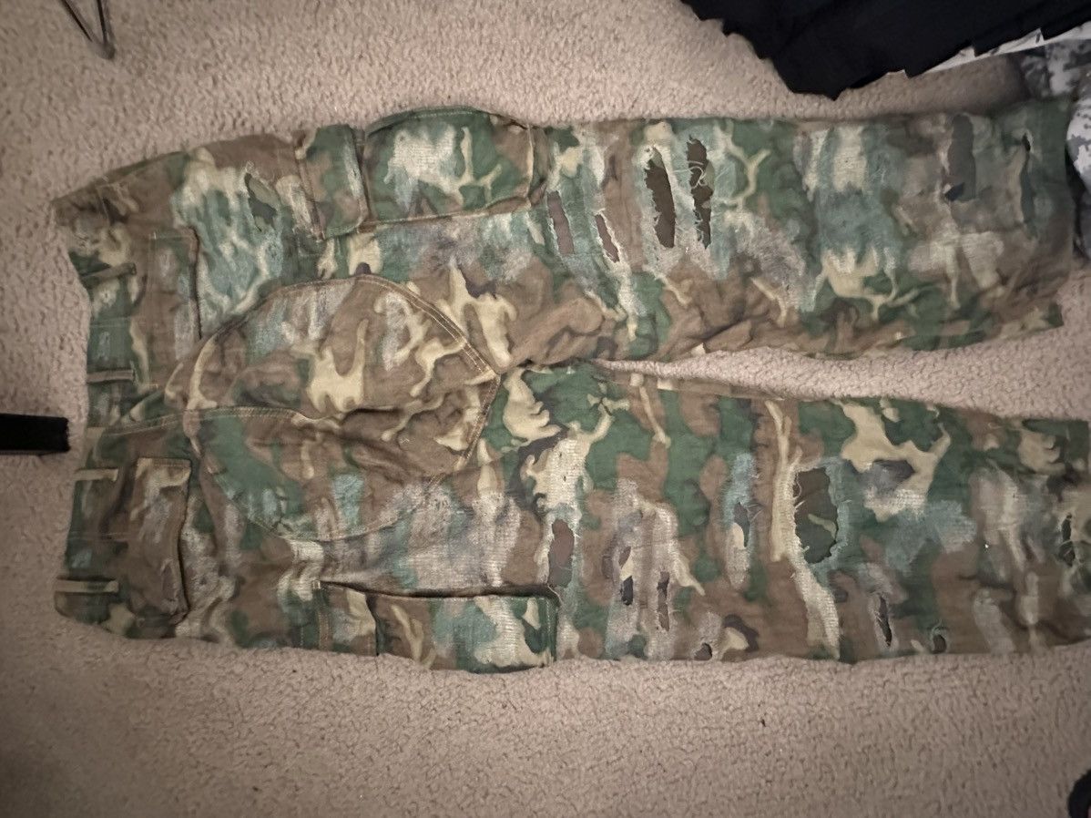 Givenchy × MMW Givenchy boro camo cargo pants（sold） Size US 34 / EU 50 - 9 Thumbnail