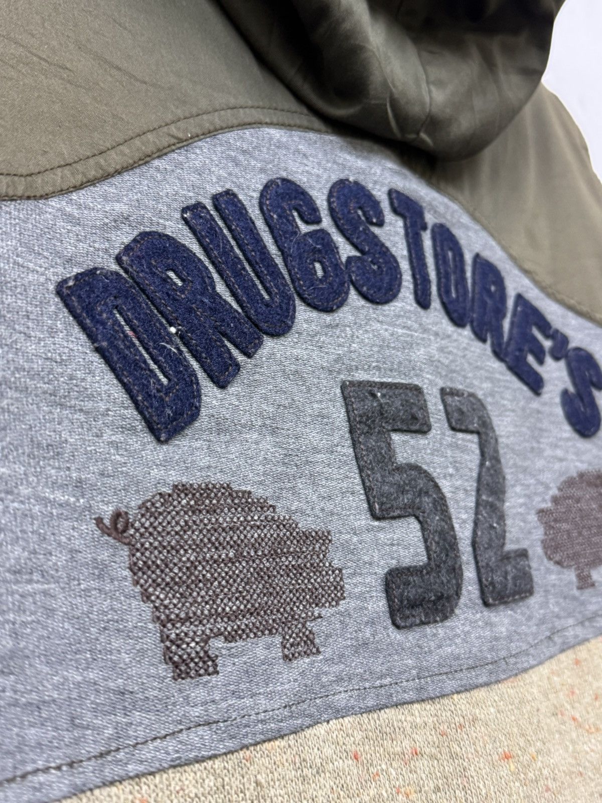 Japanese Brand DRUG STORE DOUBLE PIG EMBROID FORM Size US L / EU 52-54 / 3 - 3 Thumbnail