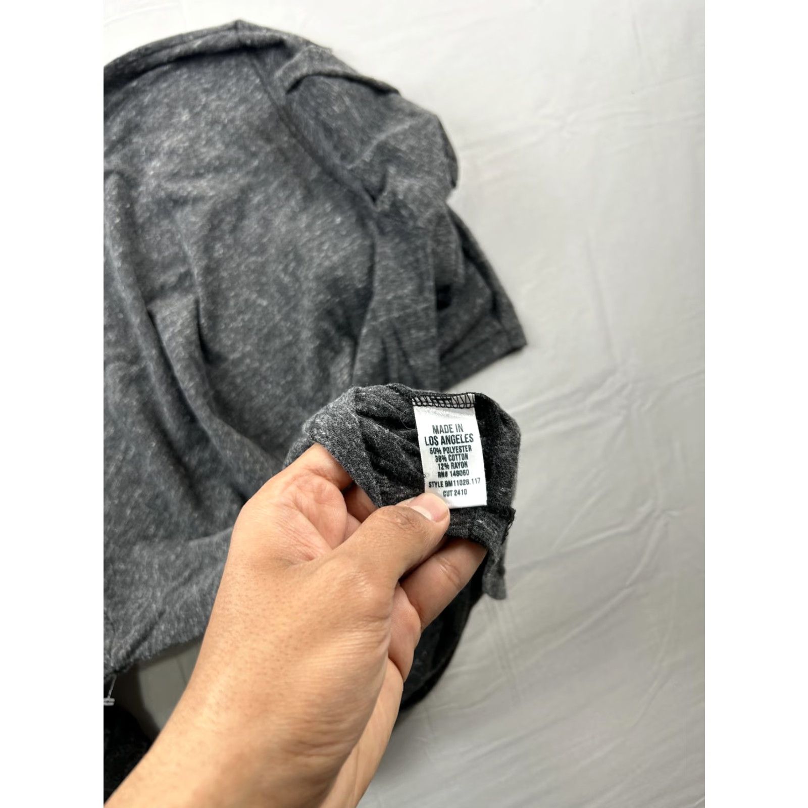 Buck Mason Buck Mason Shirt Mens Medium Gray Long Sleeve Heather Lightweight Made USA Size US M / EU 48-50 / 2 - 6 Thumbnail