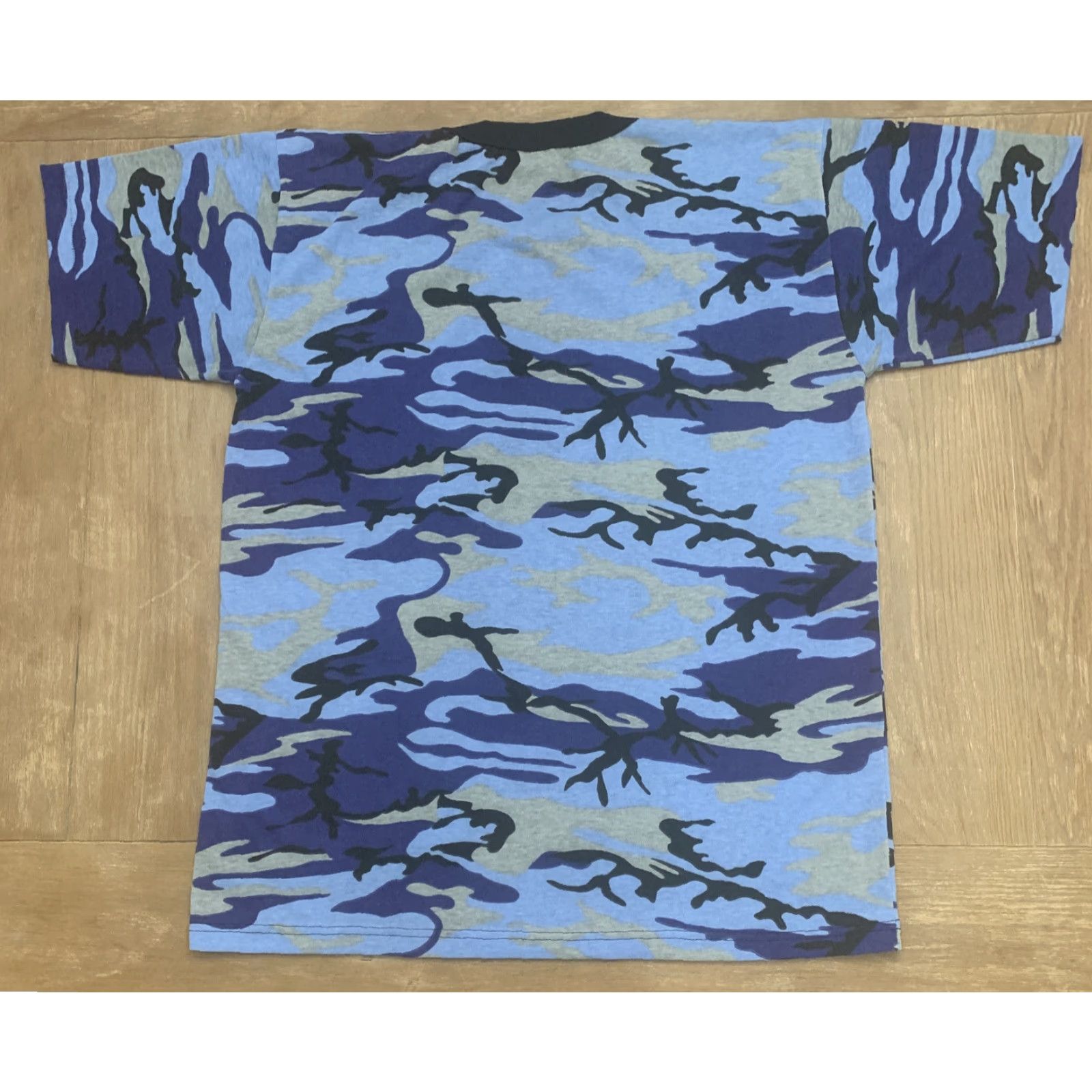 Vintage VINTAGE Tee Swing 90s Blue Tiger Camo T-Shirt Adult XL Military RARE Mens Size US XL / EU 56 / 4 - 5 Thumbnail