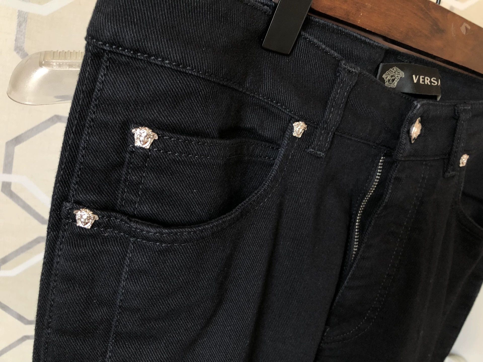 Versace Versace Main Line Black Ankle Zip Jeans Size US 30 / EU 46 - 1 Thumbnail