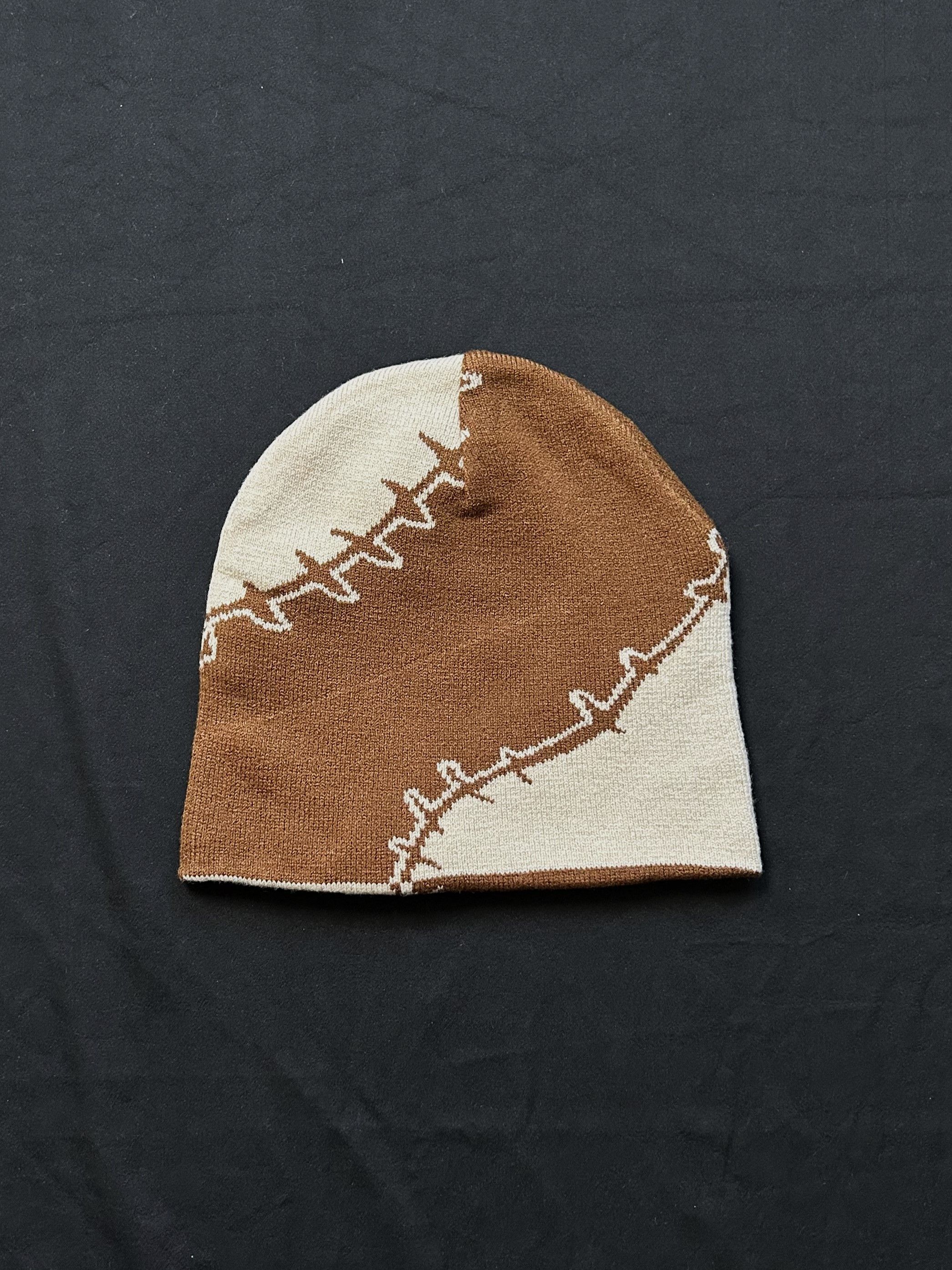 Japanese Brand Deadstock Stitch Graphic No Cuff Brown Beanie Hat OS Size ONE SIZE - 1 Thumbnail