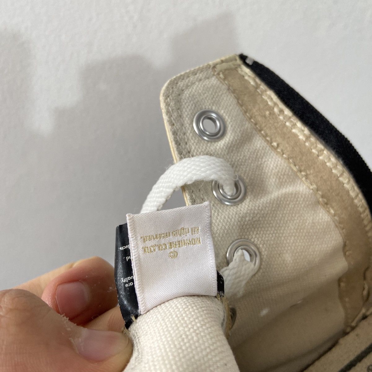 Bape Shark Apesta Hi Size US 8 / EU 41 - 22 Thumbnail