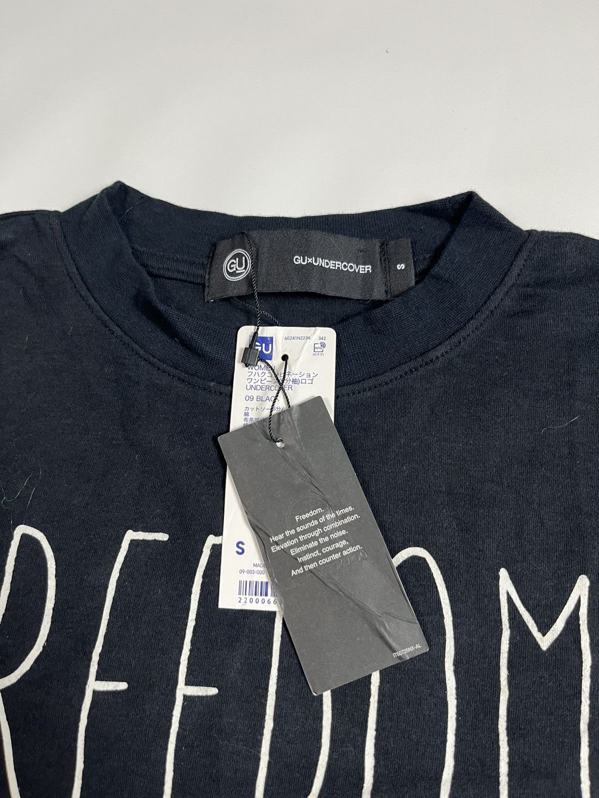 GU × Jun Takahashi × Undercover GU X UNDERCOVER "FREEDOM" AVANT GARDE Size S / US 4 / IT 40 - 6 Thumbnail