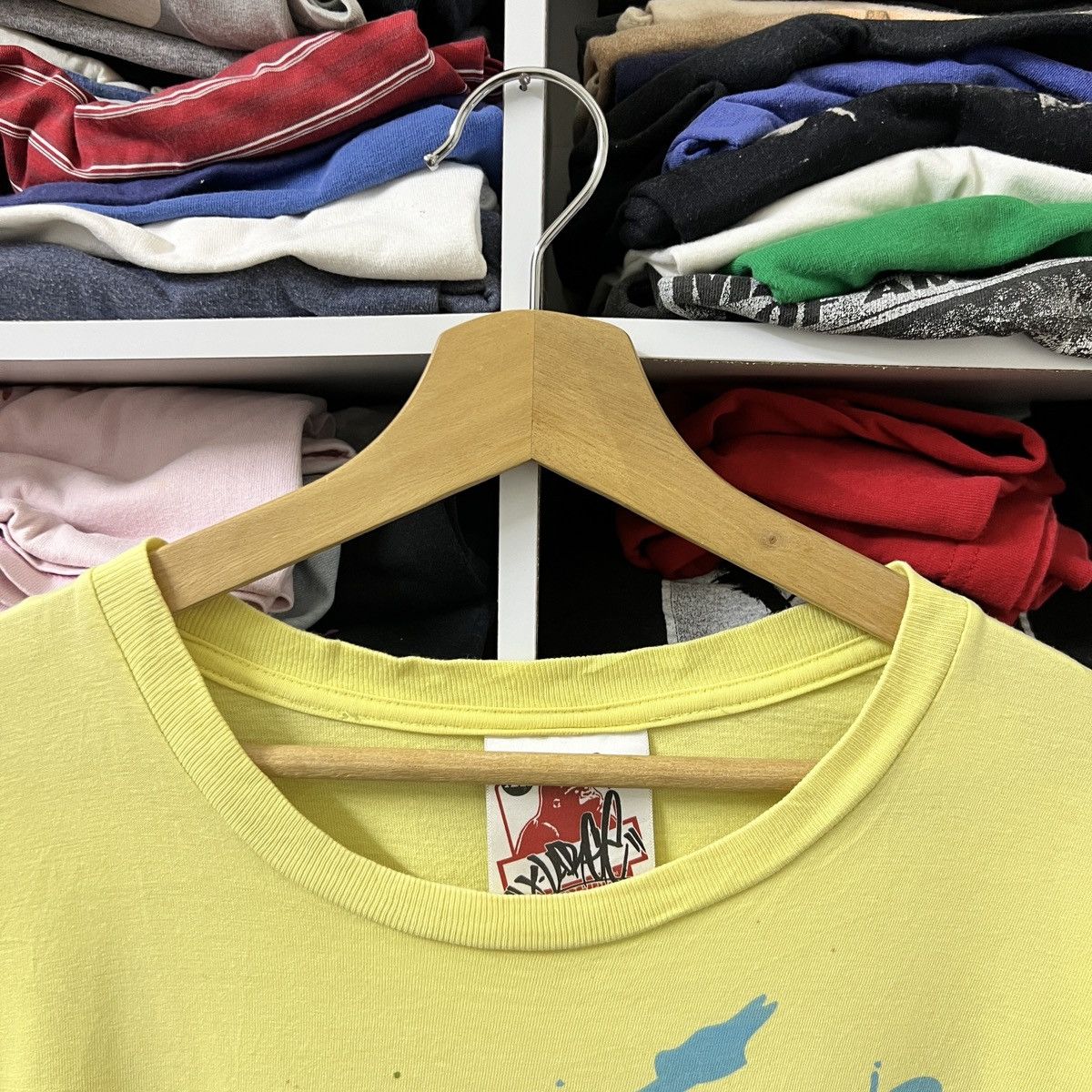 Japanese Brand × Vintage × Xlarge VTG XLARGE PAINT DESIGN TEE Size US XL / EU 56 / 4 - 4 Thumbnail