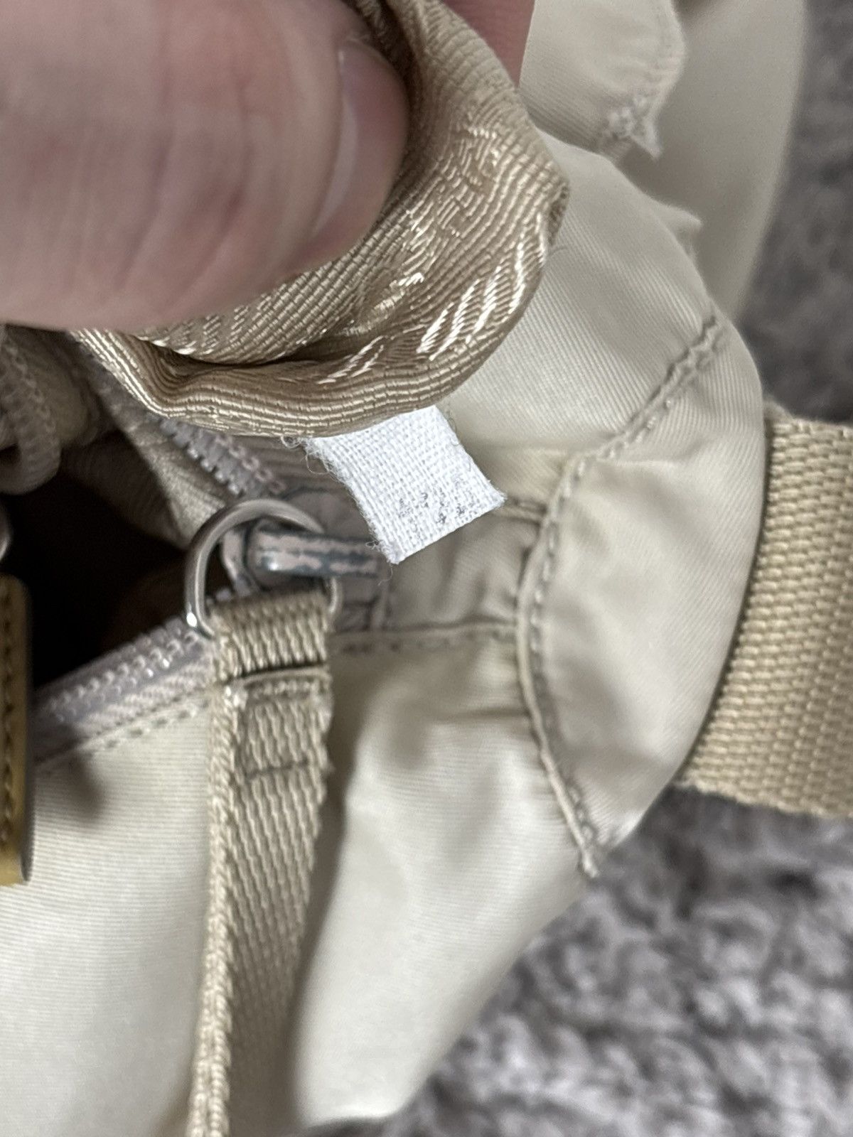 Prada Prada Milano Nylon Beige Messenger Bag Size ONE SIZE - 13 Thumbnail