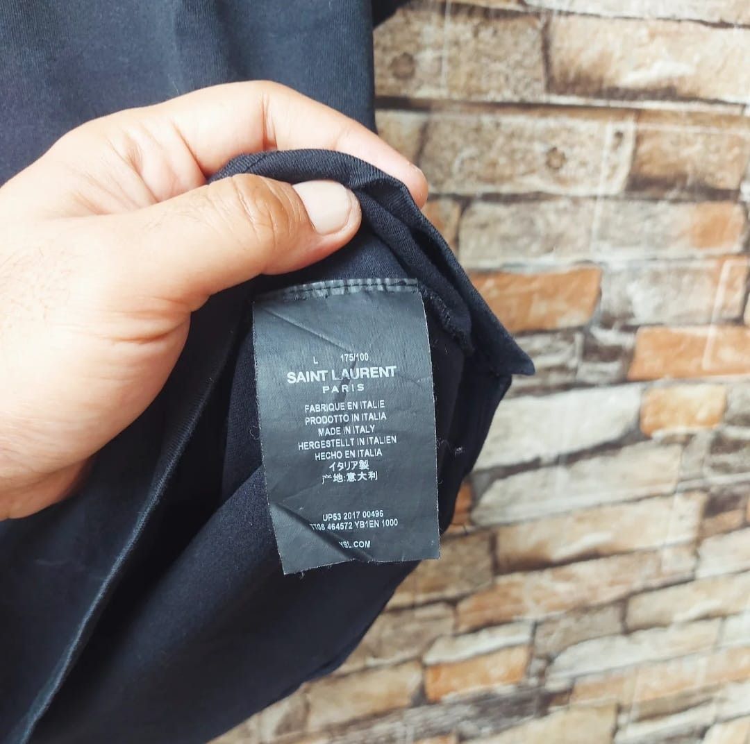 Saint Laurent Paris Saint Laurent Center Logo Tshirt Size US M / EU 48-50 / 2 - 8 Thumbnail