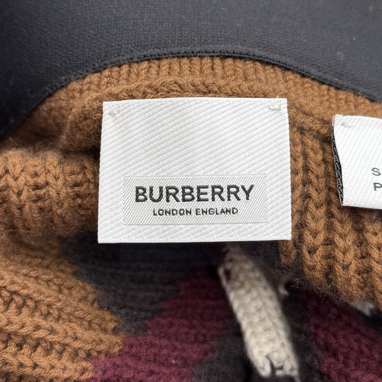 Burberry Burberry Chevron Cashmere Blend Mini Casual Skirt K26WX Size 27" / US 4 / IT 40 - 5 Thumbnail