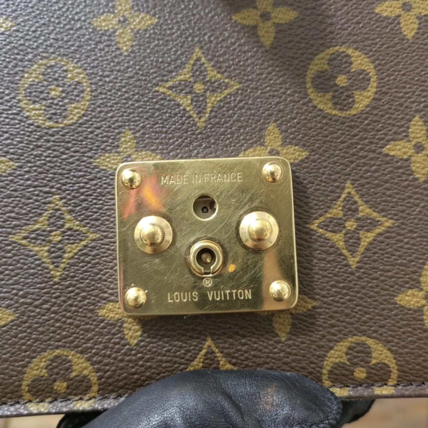 Louis Vuitton LOUIS VUITTON LV MONOGRAM CONCORDE SATCHEL TOP HANDLE BAG Size ONE SIZE - 3 Thumbnail