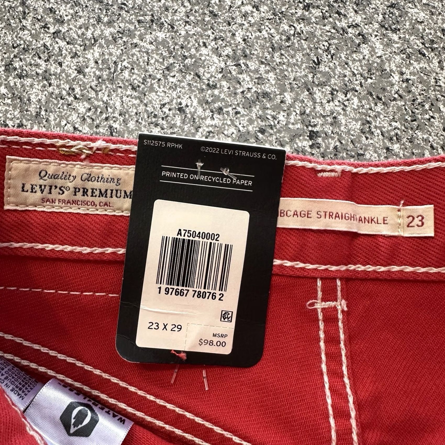 Levi's Levi's Premium Ribcage Straight Ankle Jeans Womens 23x29 High Rise Button Fly Red Size 40" / US 18 - 6 Thumbnail