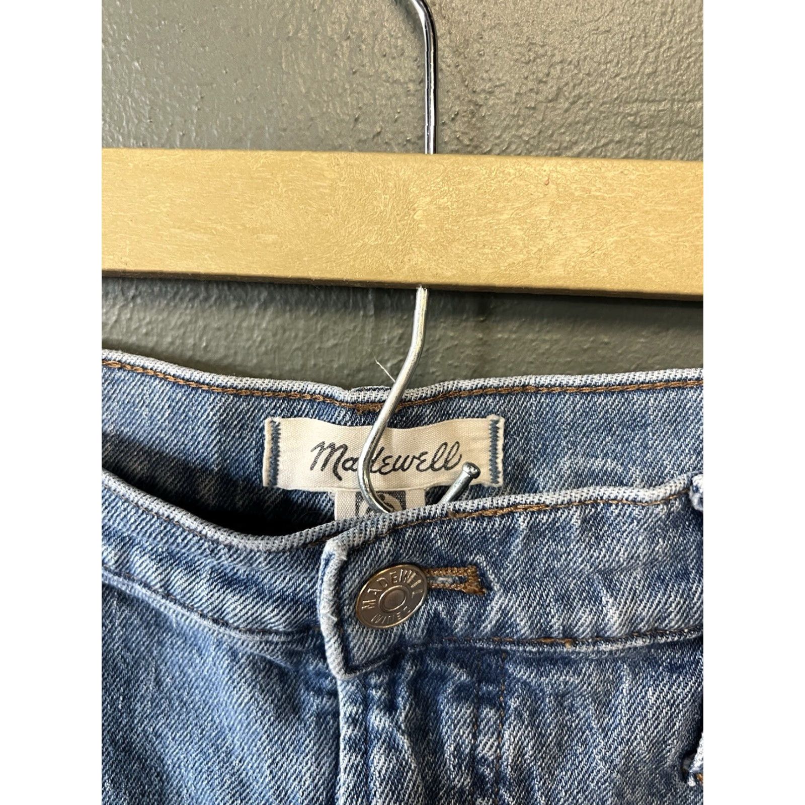 Madewell Vintage Madewell Blue Straight Jean Size 31 User: Vintage Madewell Blue Straight Jean Size 31 Size 24" / US 00 / IT 34 - 3 Thumbnail
