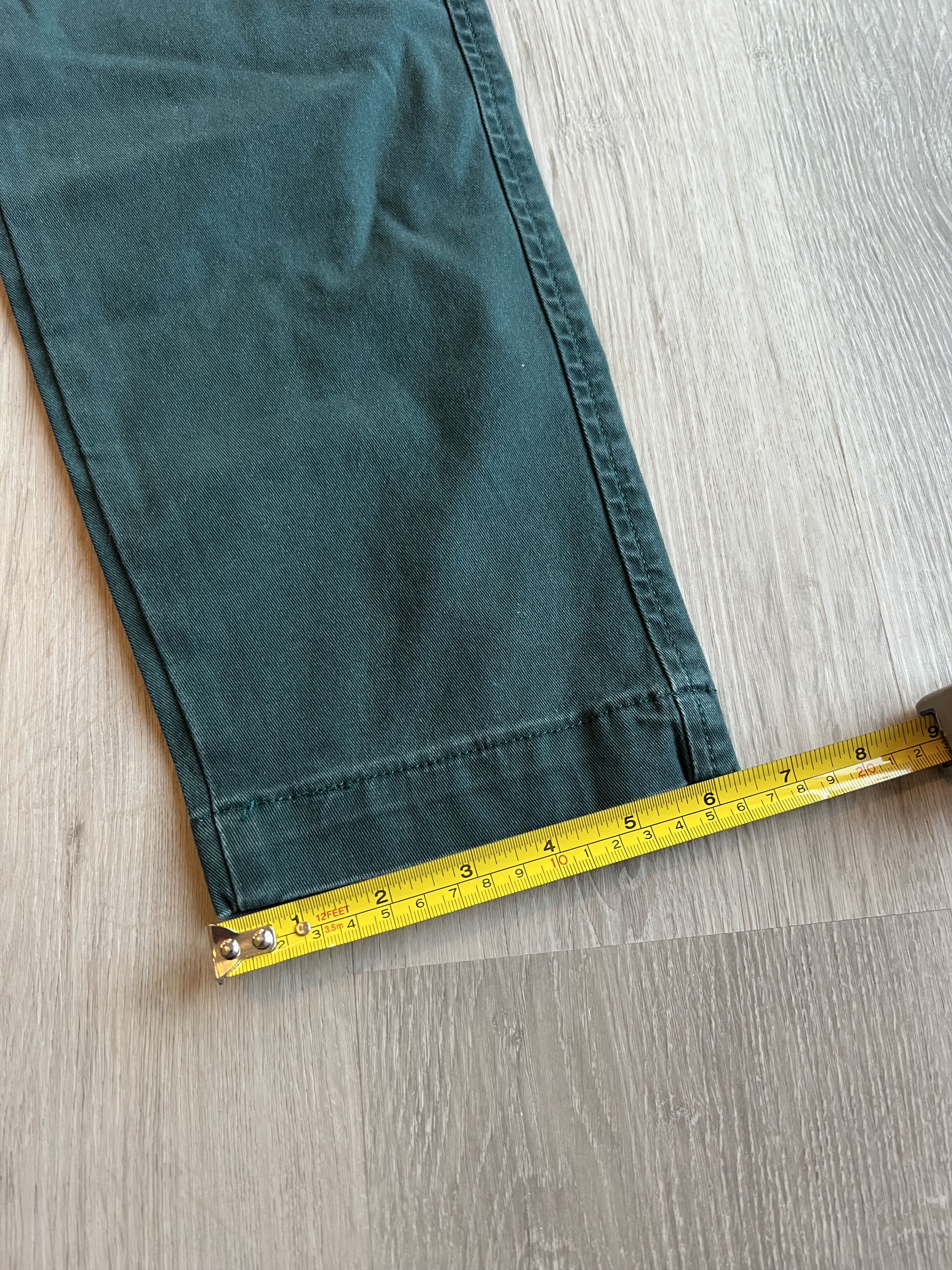Levi's Standard fit Tapered Chino Pants / Forest Green work wear Size US 32 / EU 48 - 8 Thumbnail