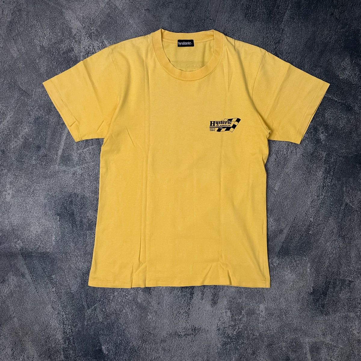 Hysteric Glamour Vintage Hysteric Glamour Fever girl Tshirt Size US M / EU 48-50 / 2 - 2 Thumbnail