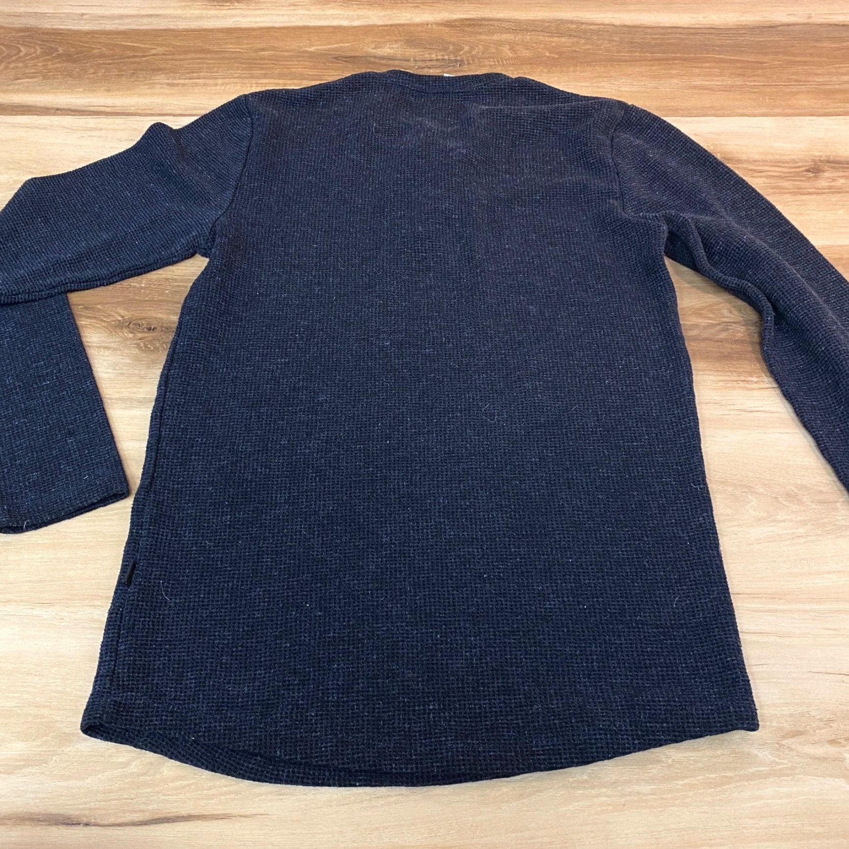 Frank And Oak Frank And Oak Shirt Mens Small Long Sleeve Waffle Knit Henley Shirt Navy Blue Size US S / EU 44-46 / 1 - 7 Thumbnail