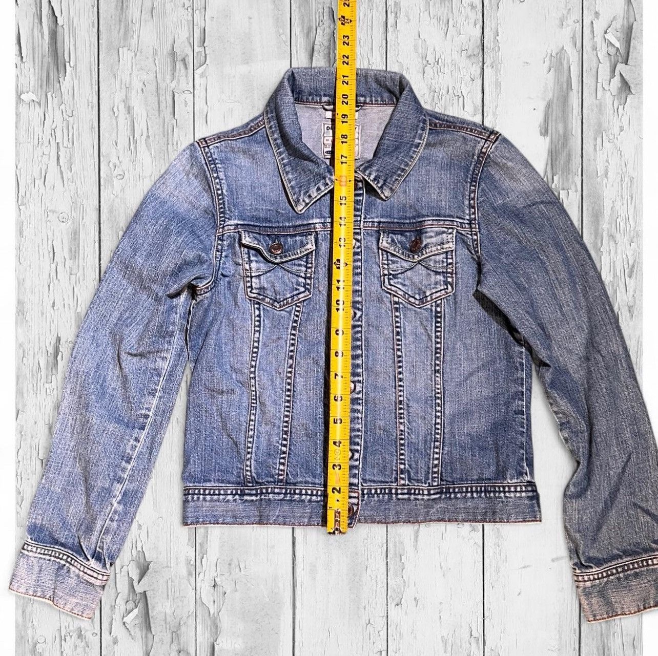 Old Navy Old Navy denim cropped jacket Size S / US 4 / IT 40 - 3 Thumbnail