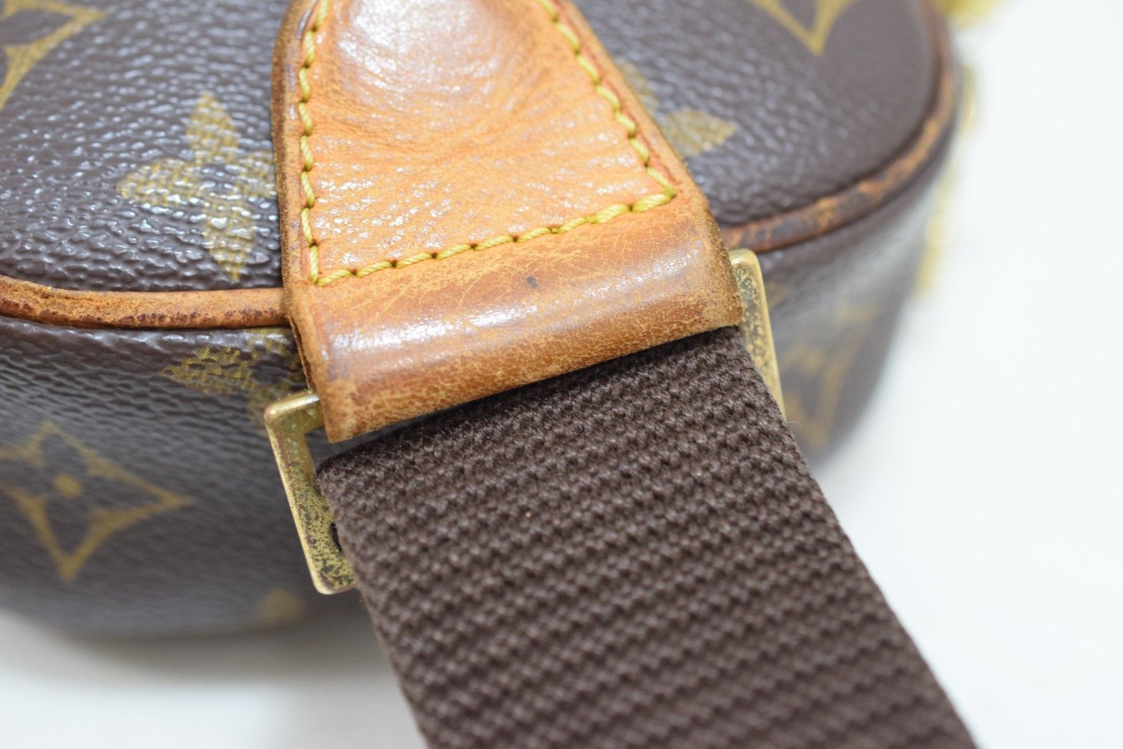 Louis Vuitton Louis Vuitton Pochette Gange Crossbody Bag M51870 Size ONE SIZE - 10 Thumbnail